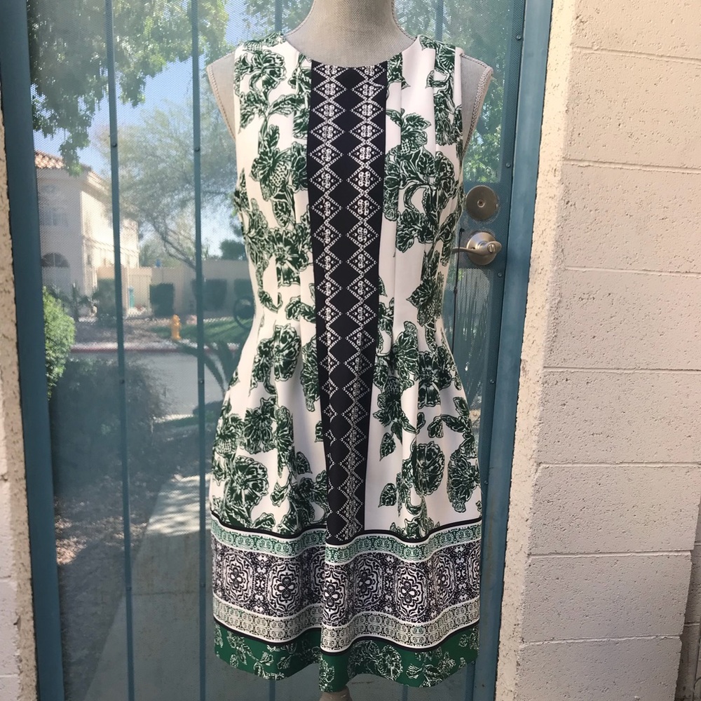 Vince Camuto Dress